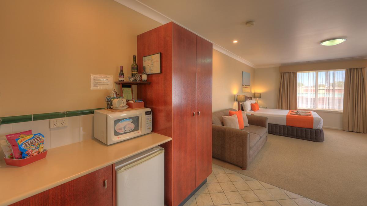 Endeavour Court Motor Inn Dubbo Ngoại thất bức ảnh